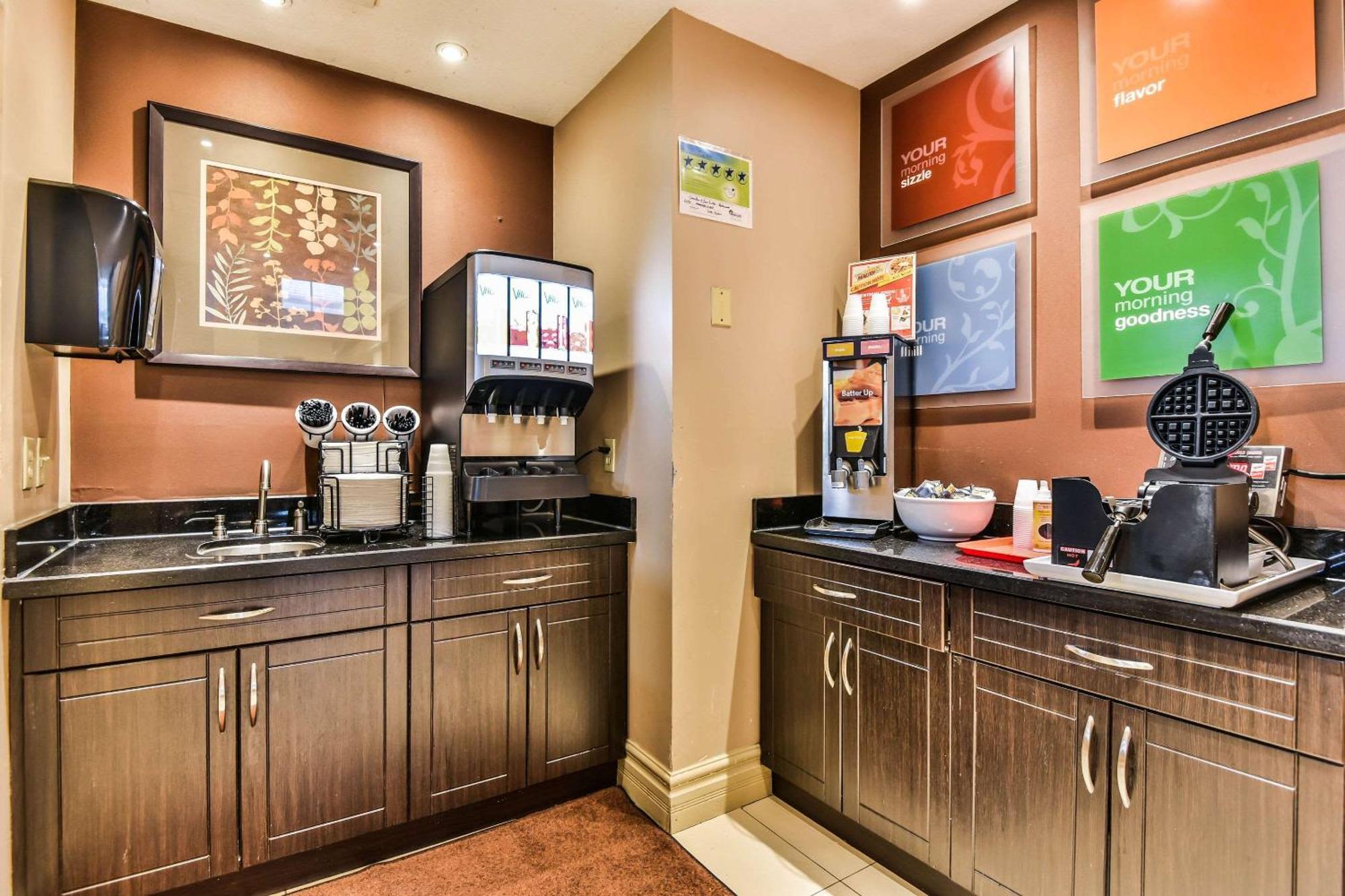 Comfort & Ambassador Bridge 3* Windsor