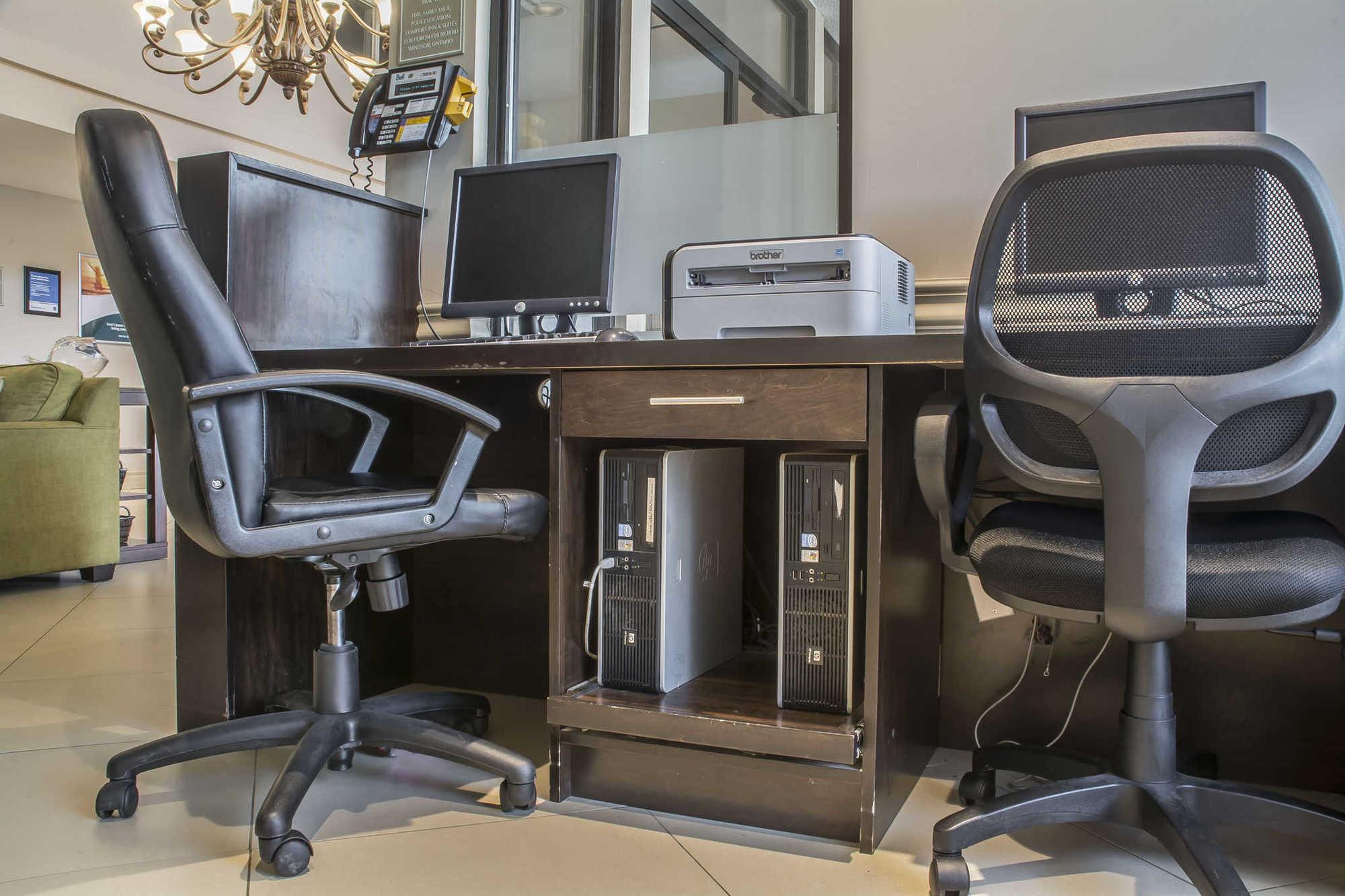 Comfort & Ambassador Bridge Hotel Windsor