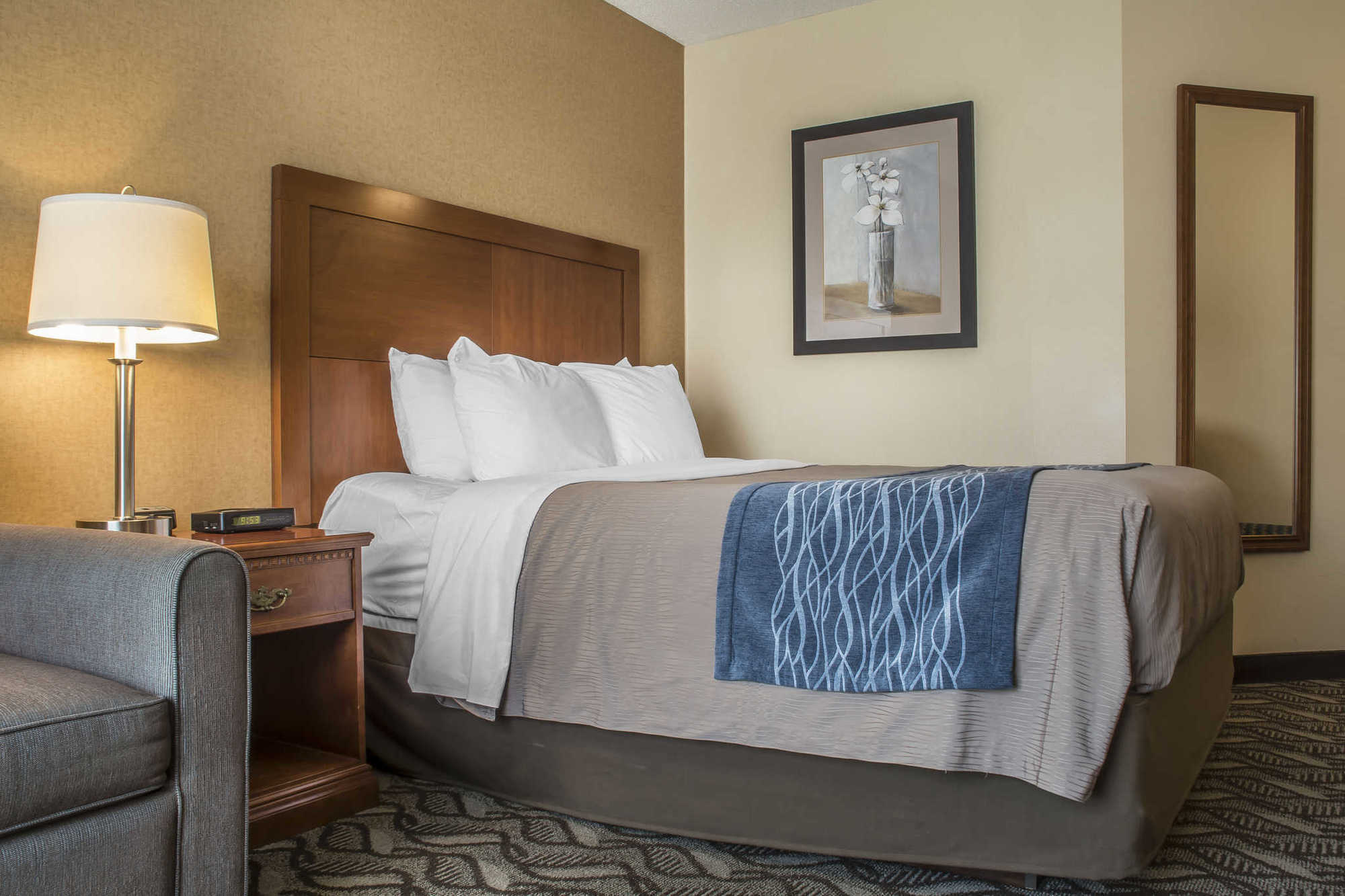 Comfort & Ambassador Bridge 3* Windsor